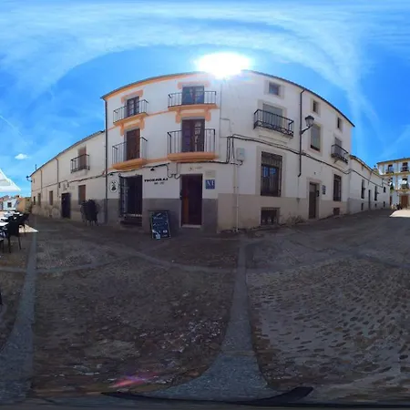 Διαμέρισμα Turisticos Santiago - Casco Historico De Caces